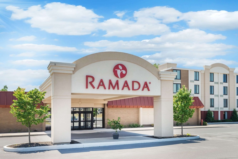 Watertown Vacations - Ramada by Wyndham Watertown/Thousand Islands NY - Property Image 2