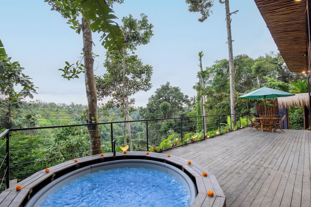 Sebatu Hill Cottage