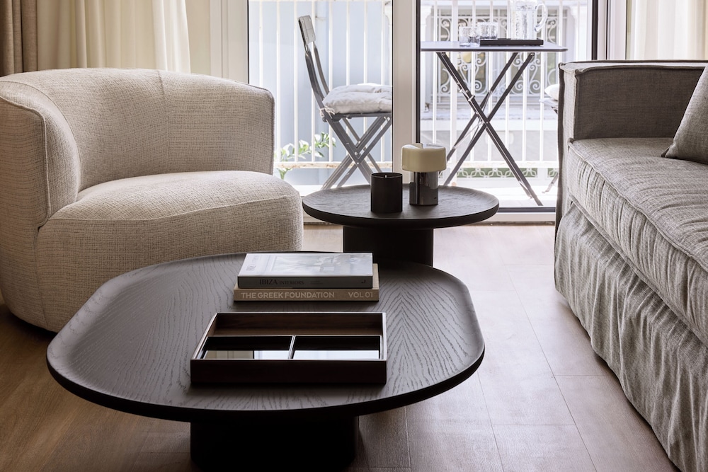 Olea Residence, Syntagma by Aura Homes