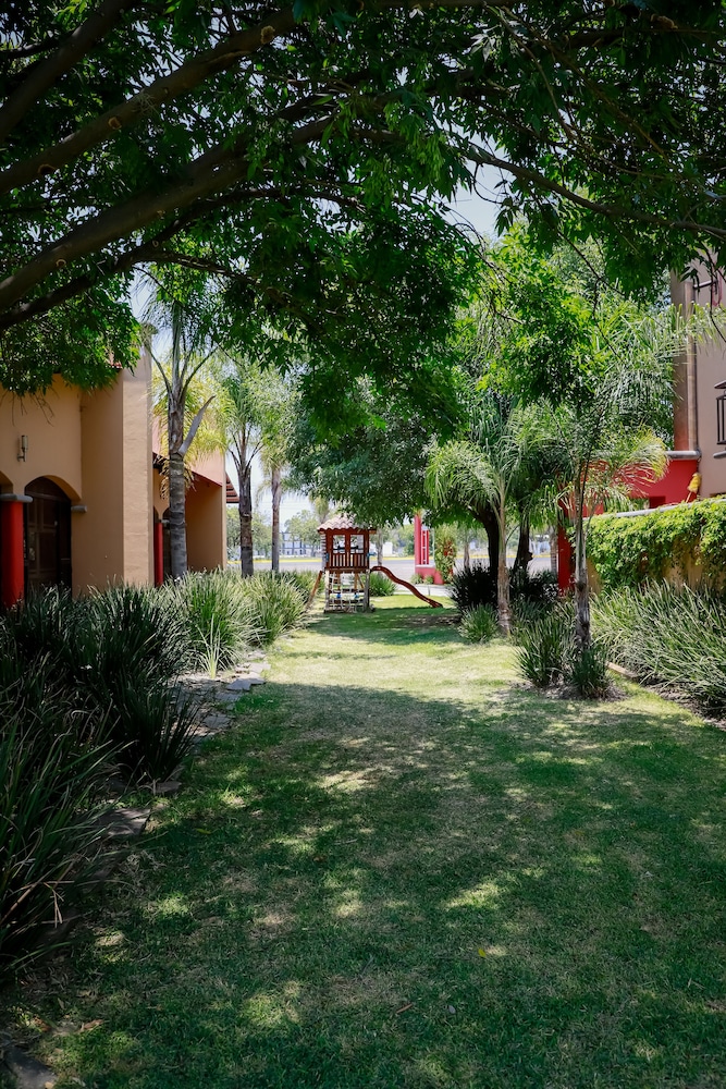 Hotel Ejecutivo Aeropuerto Morelia - Property Image 6