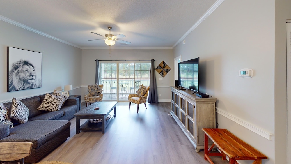Magnolia Place 4647-203 2 Bedroom Condo