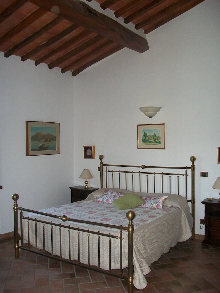 Podere Le Rote Private Farmhouse