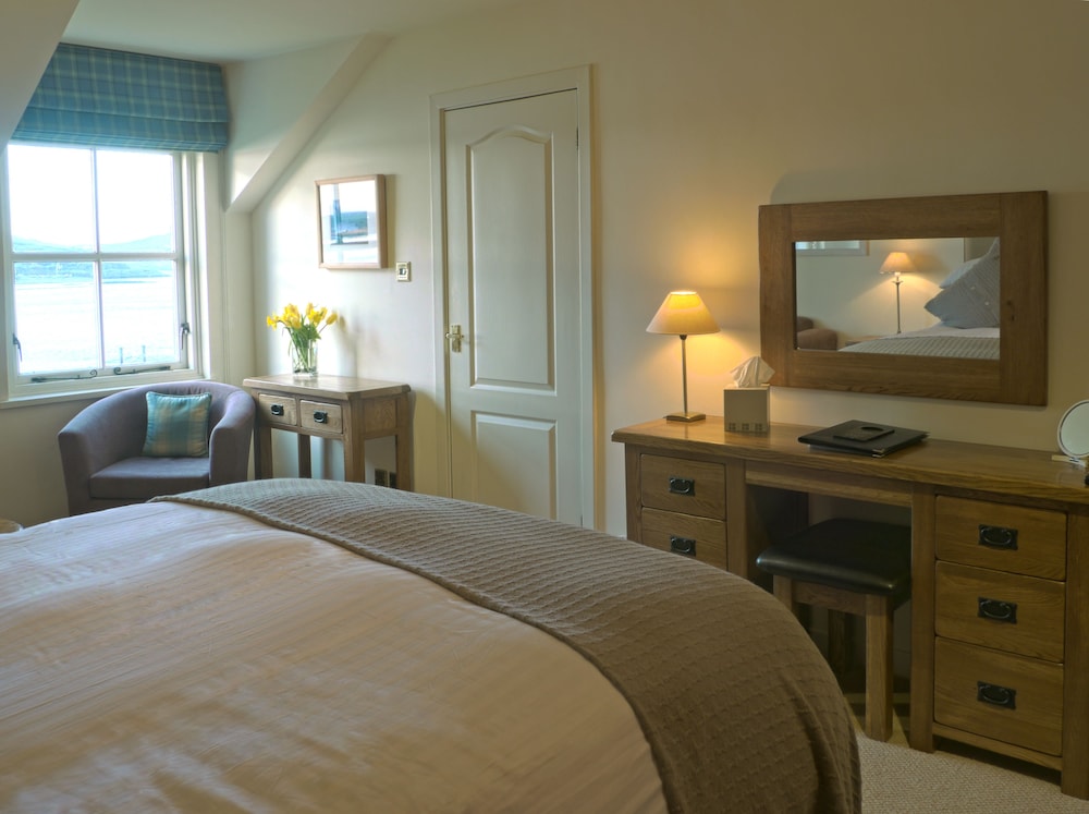 The Pierhouse Hotel