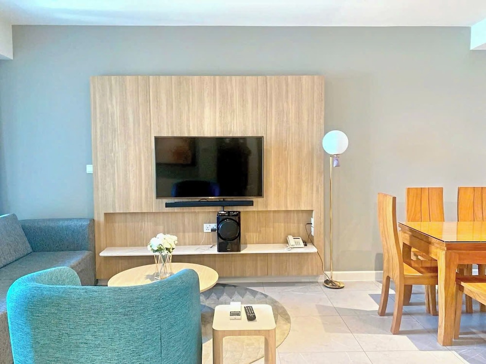 Capital Zenity's Apartment Luxury Central City – By Skyway Company