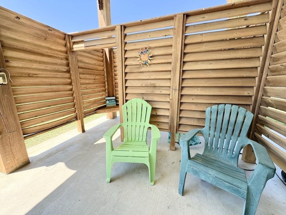 After Dune Delight 3 Bedroom Home by RedAwning view 3