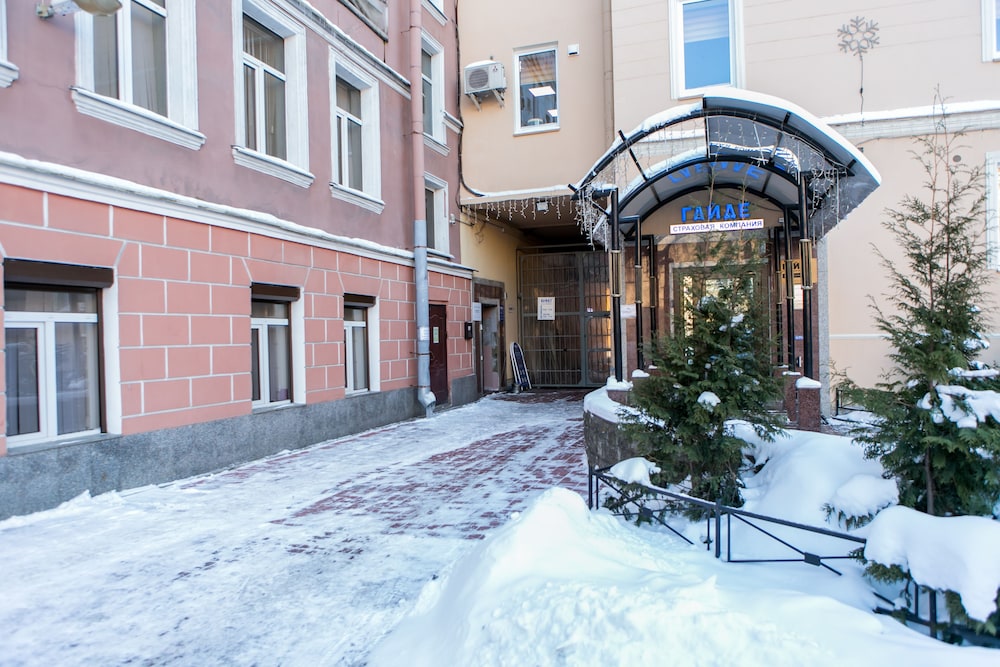 Maestro Hostel