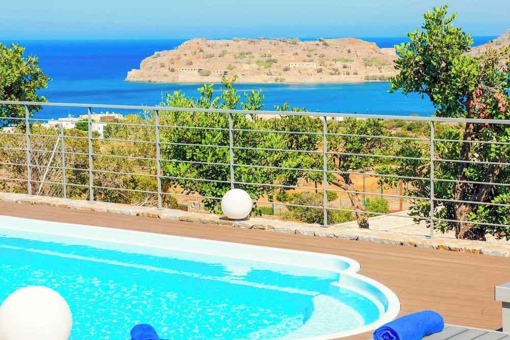 Villa Siren
