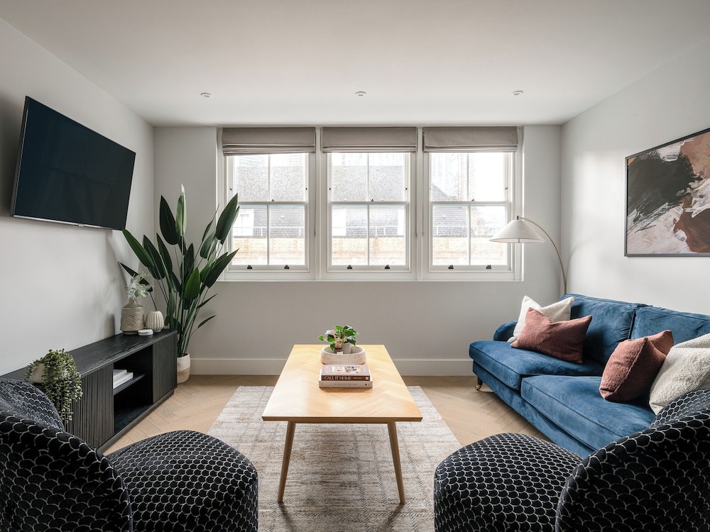 The Spitalfields Works by Urban Rest