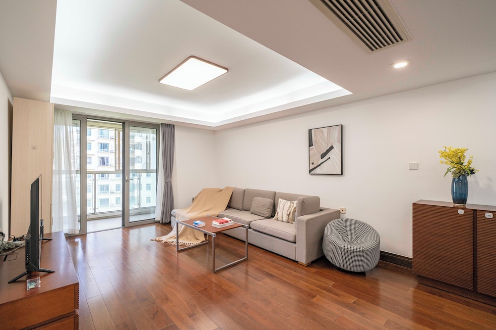 Tyms Premium 3BR 2BA Apt Yongxin Century
