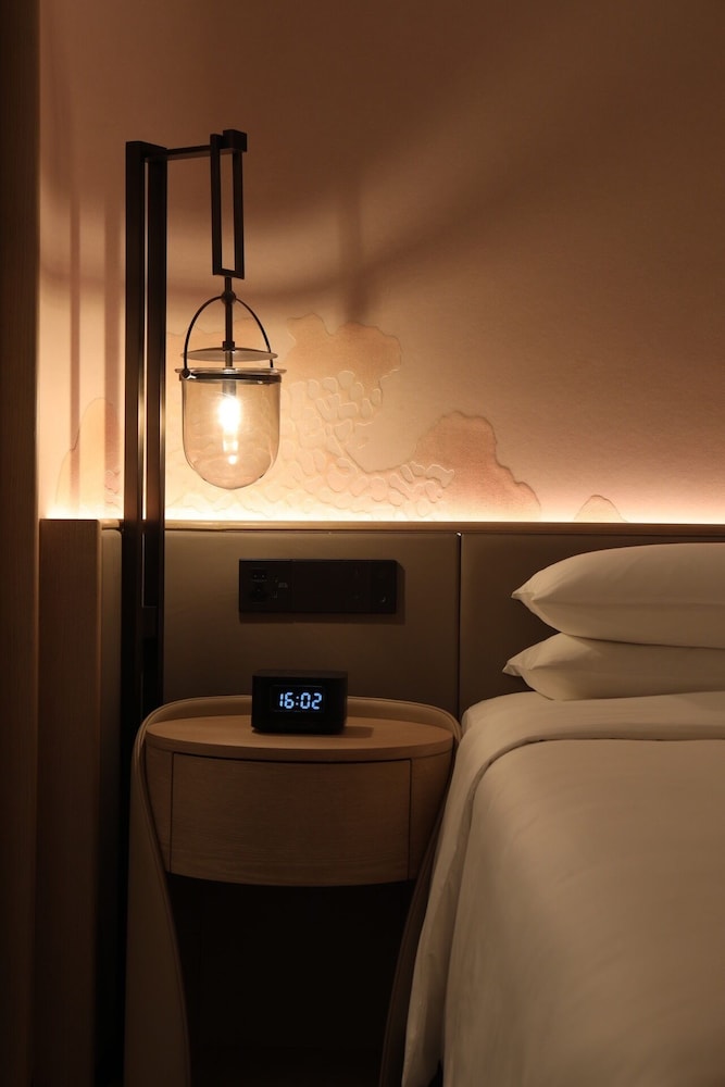 HUALUXE Resort Beihai Silver Beach by IHG