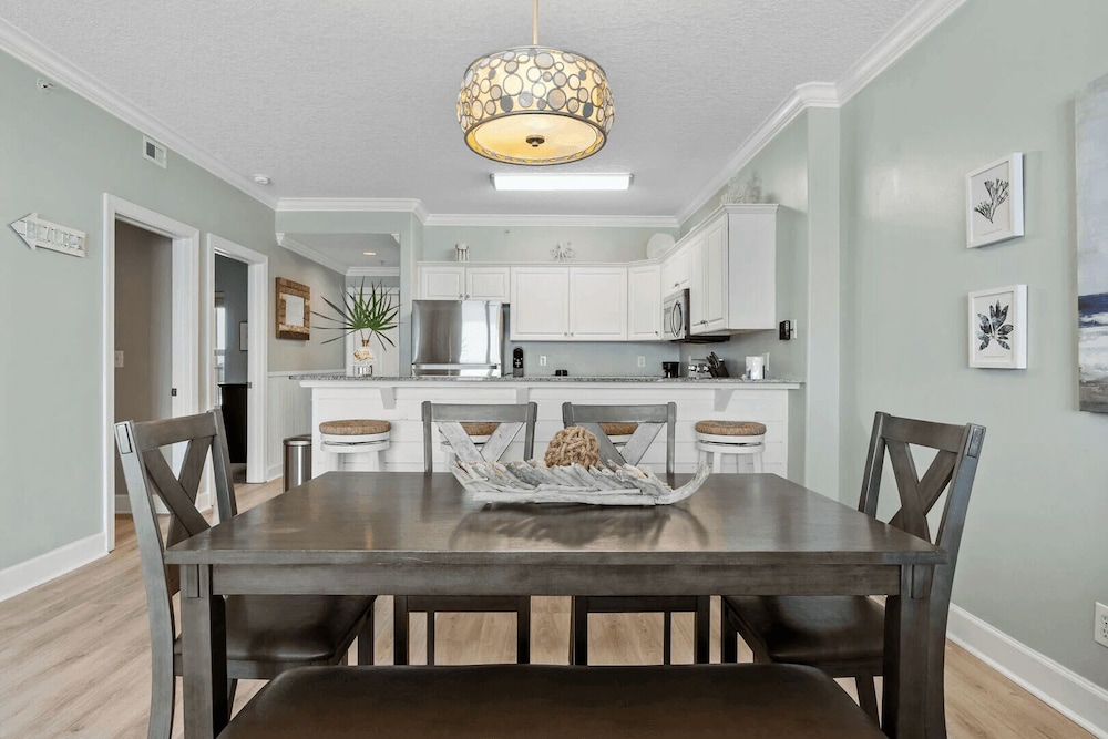 Front Beach Road, Unit 809 - Beach Happy Emerald Isle Resort Unit 809