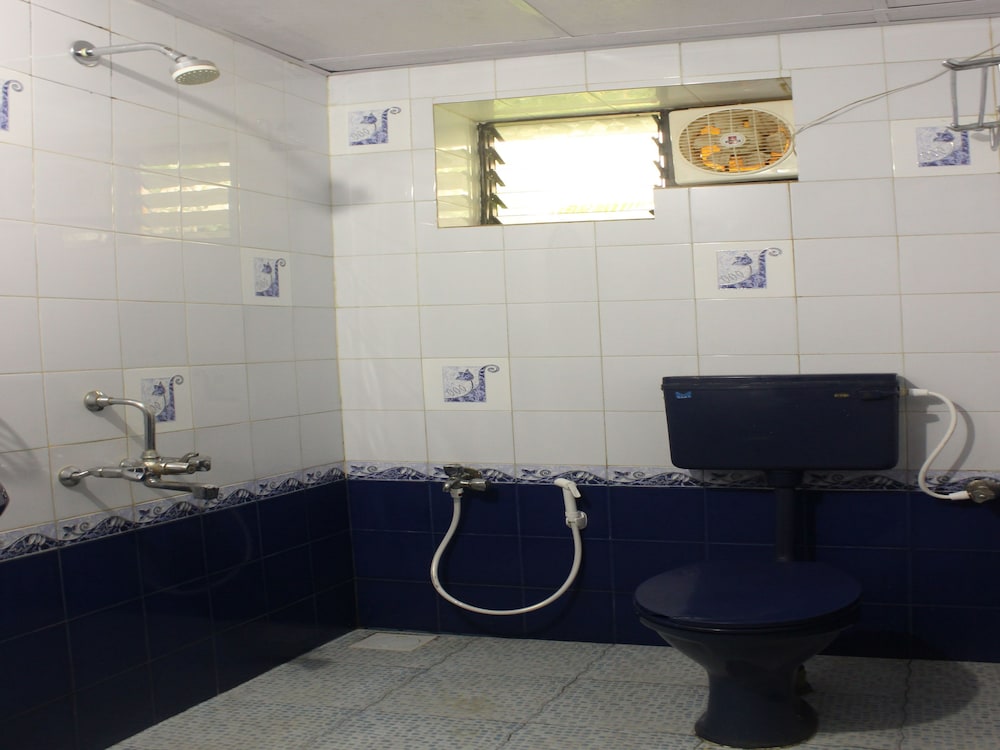 OYO 6474 Home Boutique 2 BHK Villa Candolim