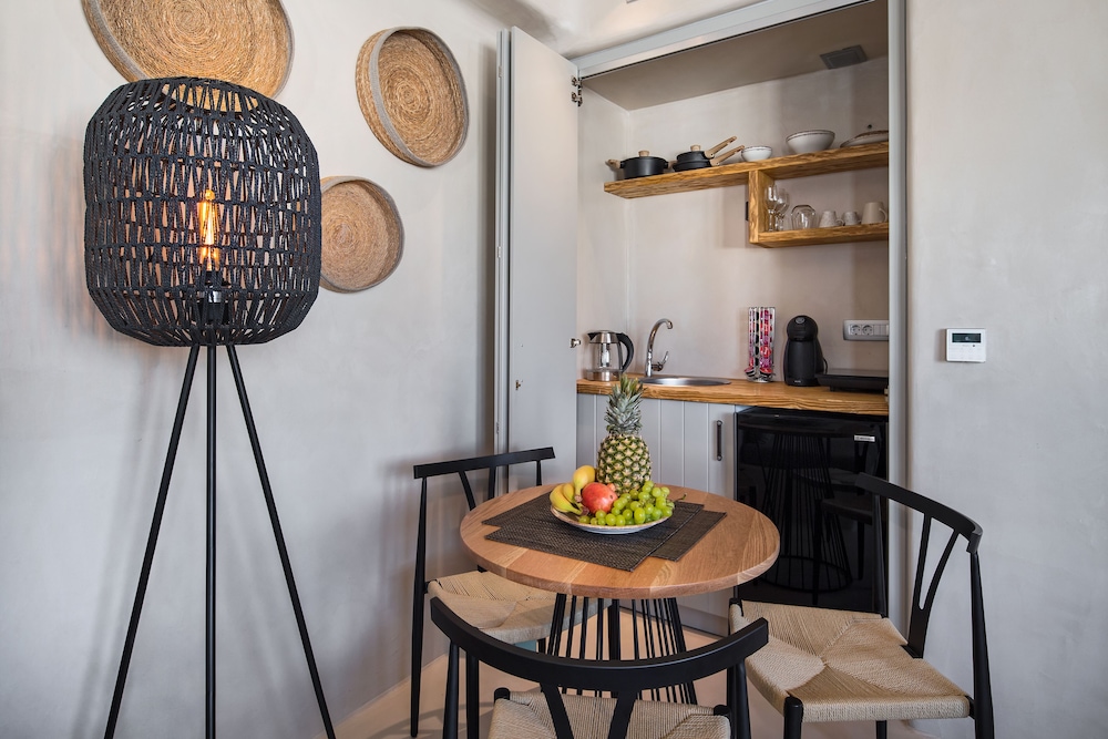 Senses Luxury Houses