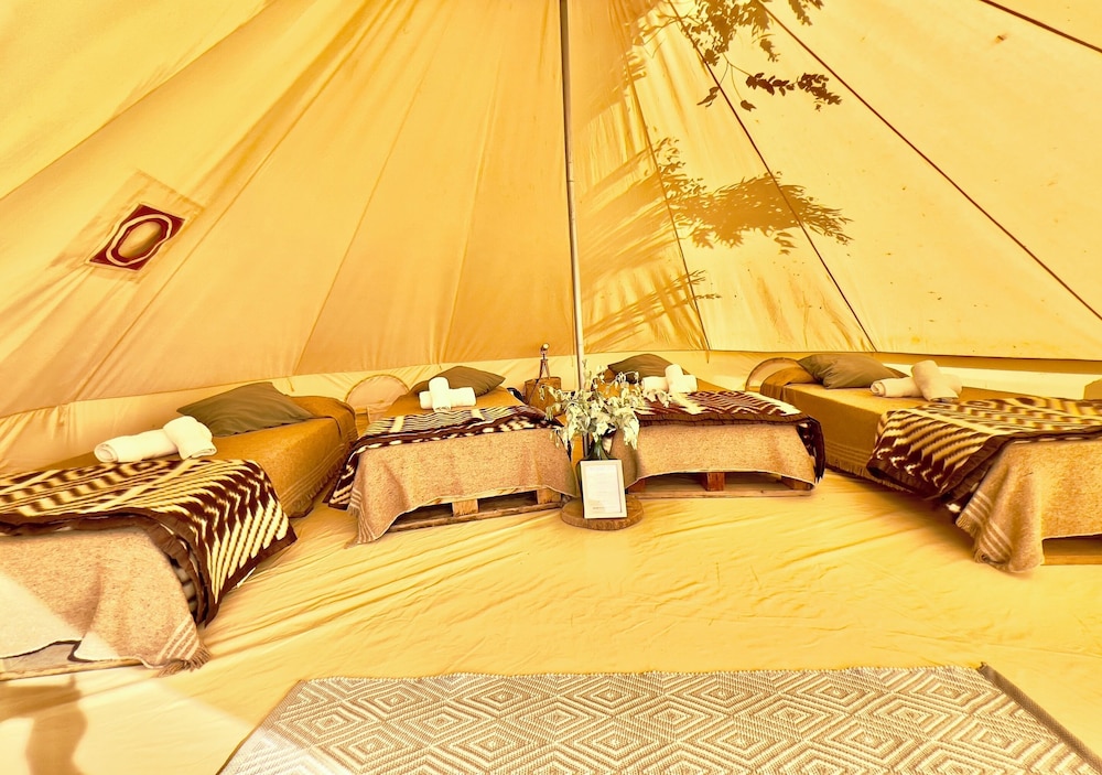 REFUGIO Natural Glamping