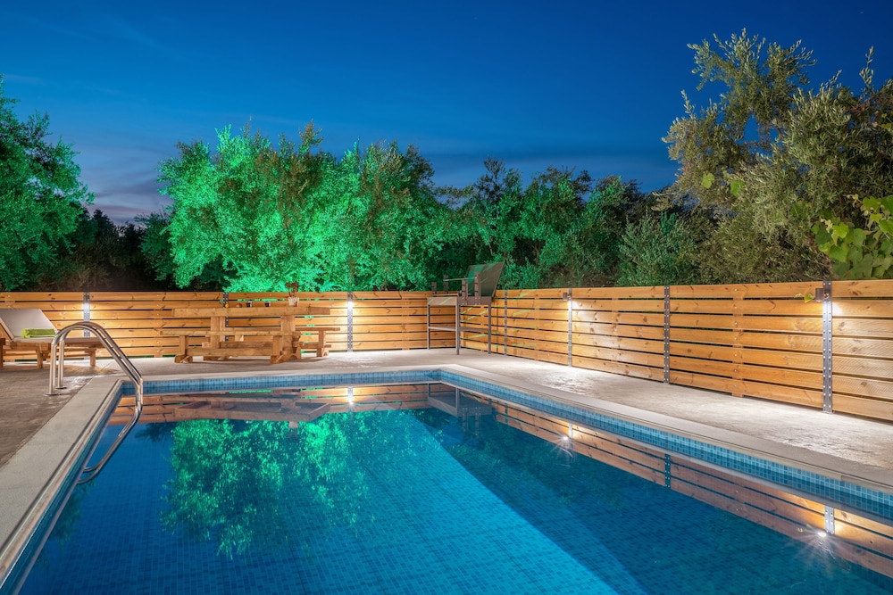 Natura Verde Villas