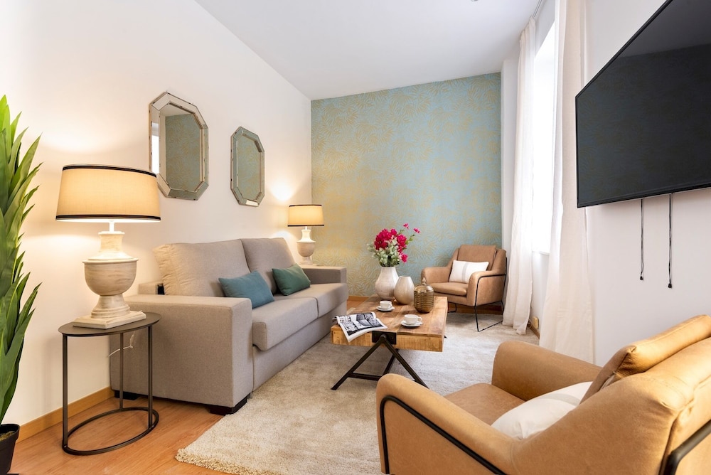 Genteel Home Lope de Rueda view 5