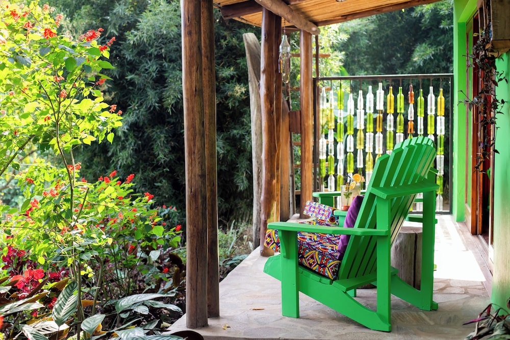 Chameleon Hill Forest Lodge
