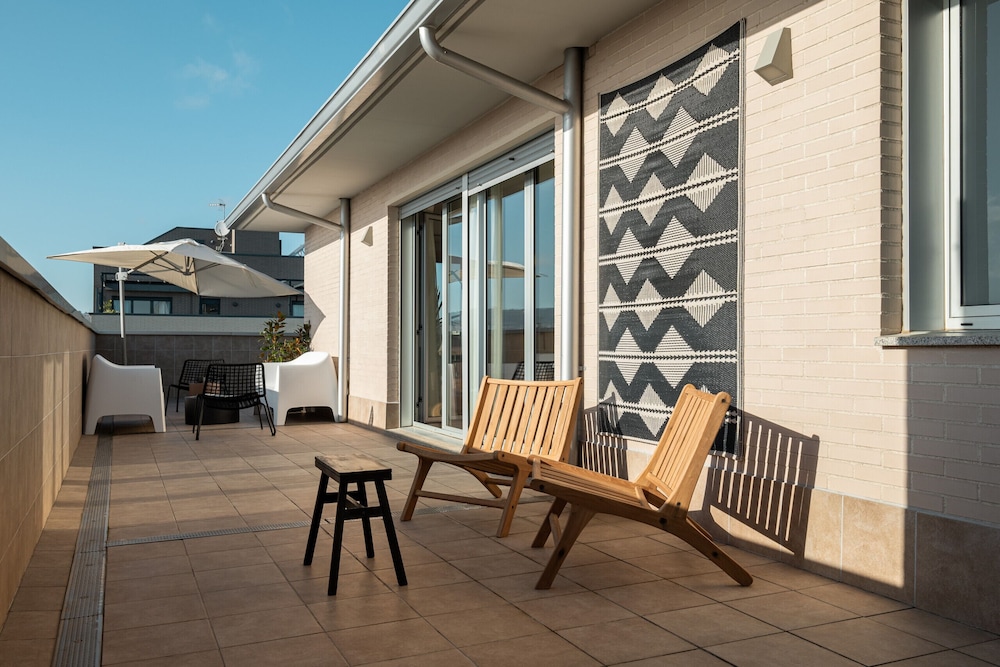 Port Forum Apartments By Olala Homes