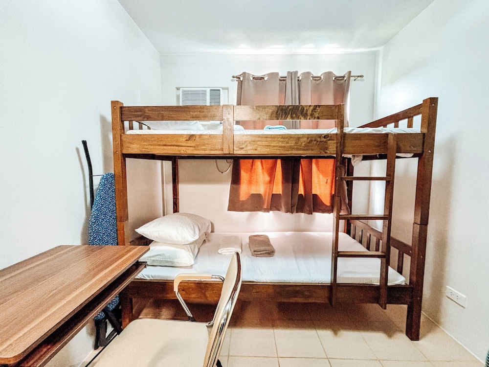 Cozy Family Suite Retreat