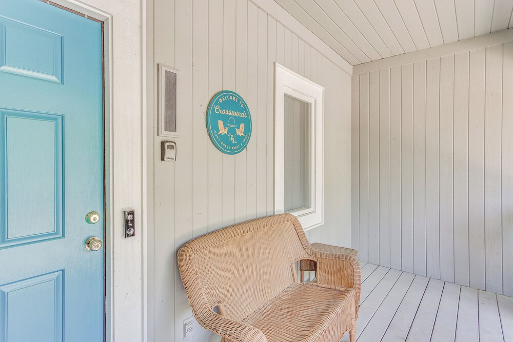 3 Mi to Cherry Grove Beach: Coastal Condo Retreat!