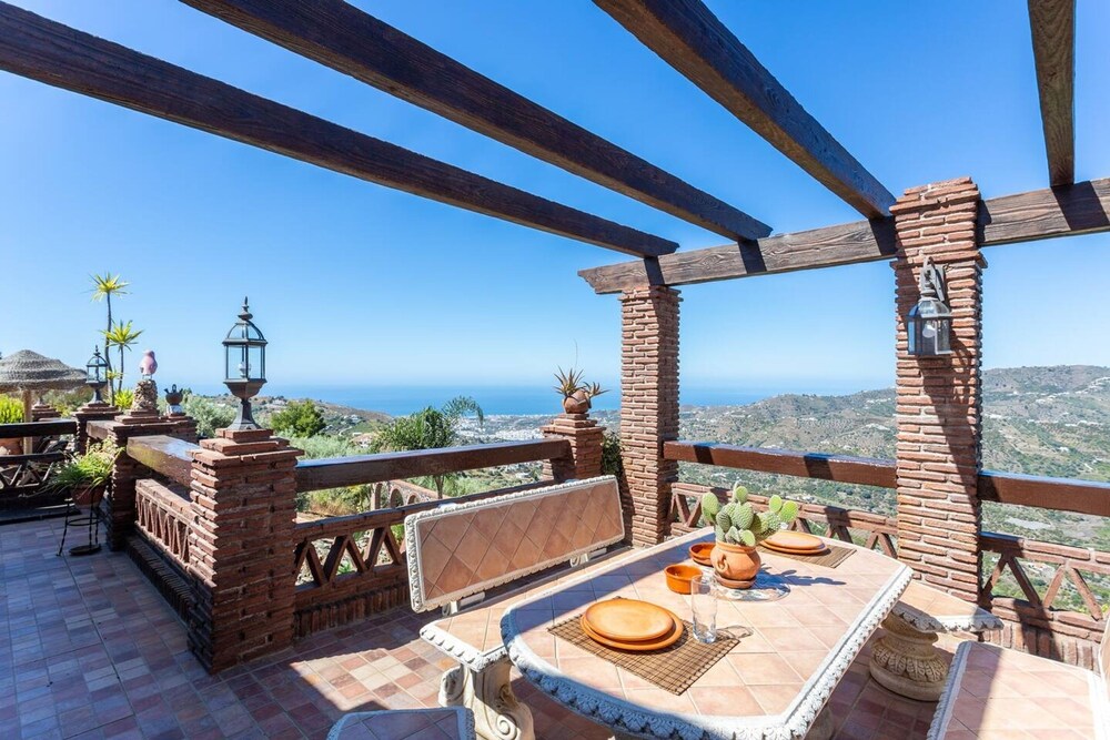 Villa Mediterraneo Villa Mediterraneo Solset