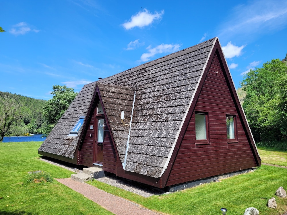 Lodge 2 - Inglewood Lodge