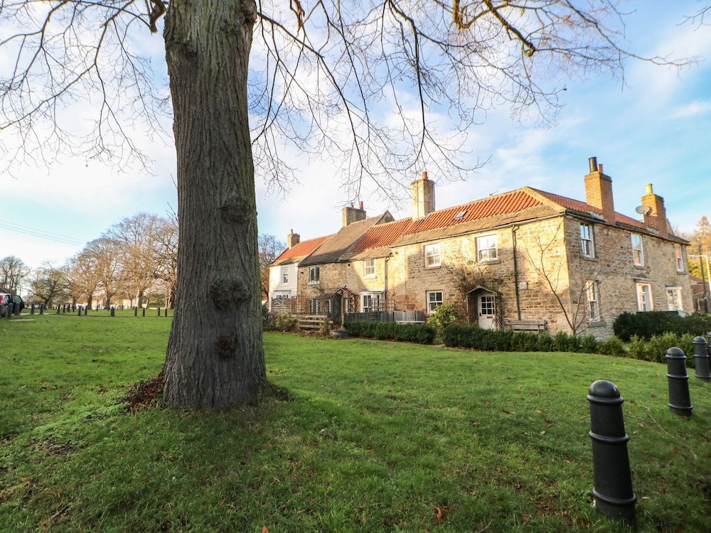 Corner Cottage