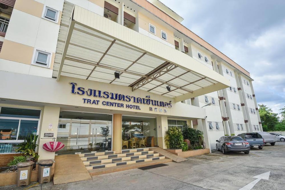 Hotel Trat Center Hotel - Image 1