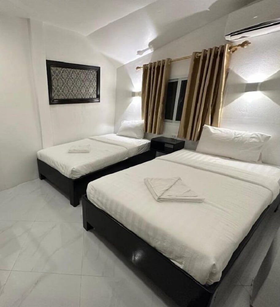 Downtown Hostel