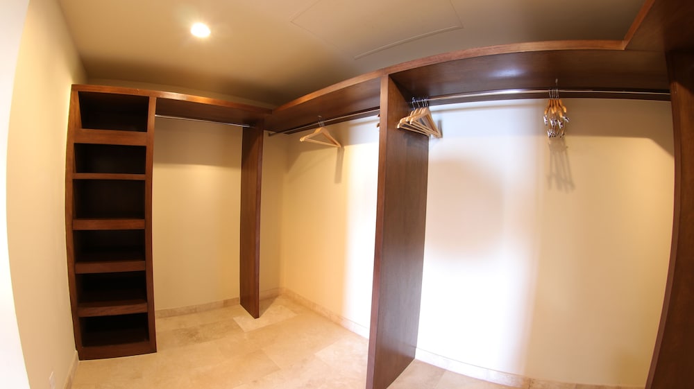 Quivira Los Cabos Condos & Homes - Vacation Rentals