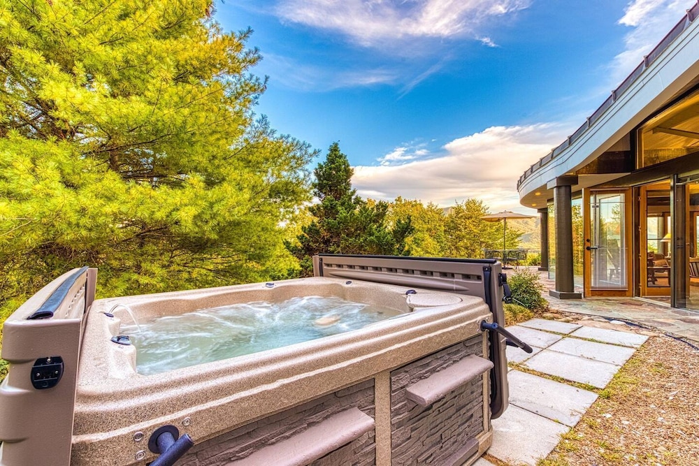 Belltop Architectural Wonder on Private Mountain