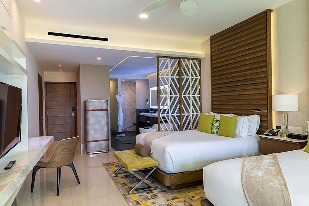 Garza Blanca Resort & Spa