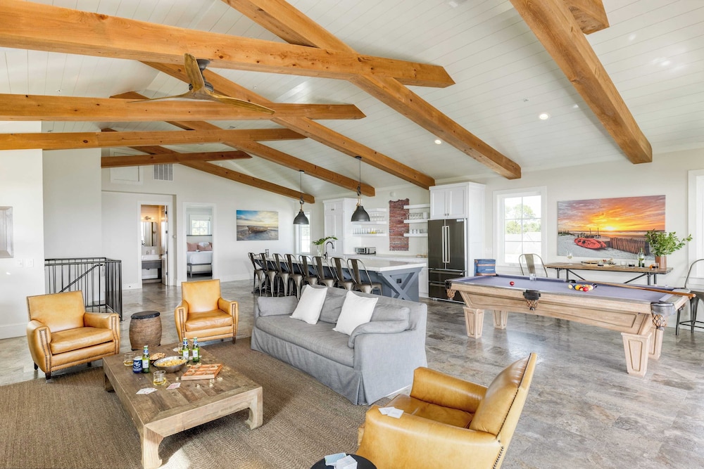 Sleeps 48, 2 Homes w/ Private Beach Access Bradley Circle Buyout by Avantstay
