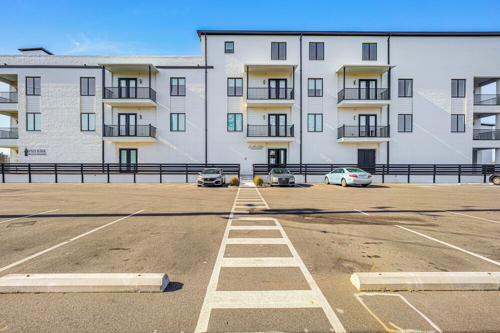 3 Mi to Gulfport Beaches: Waterfront 'casa Pesce'