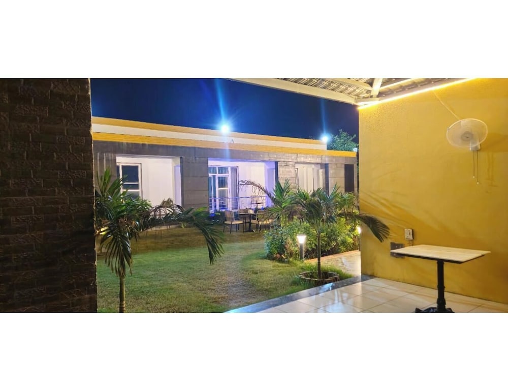 Hotel Kesar bagh