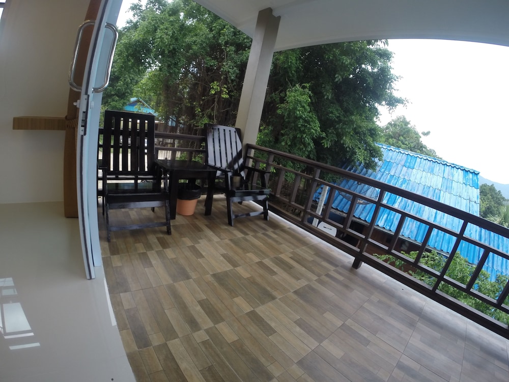 Moon Beach Resort