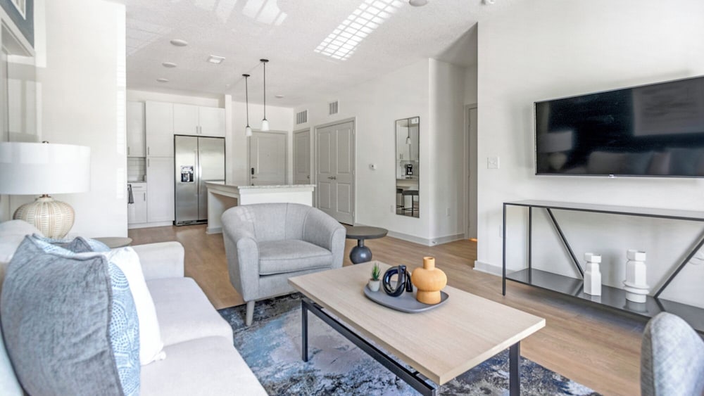 Landing Apartments Rolling Hills