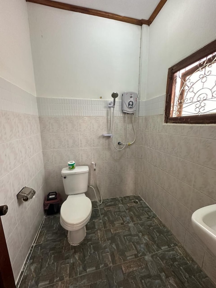 Rattana Guesthouse