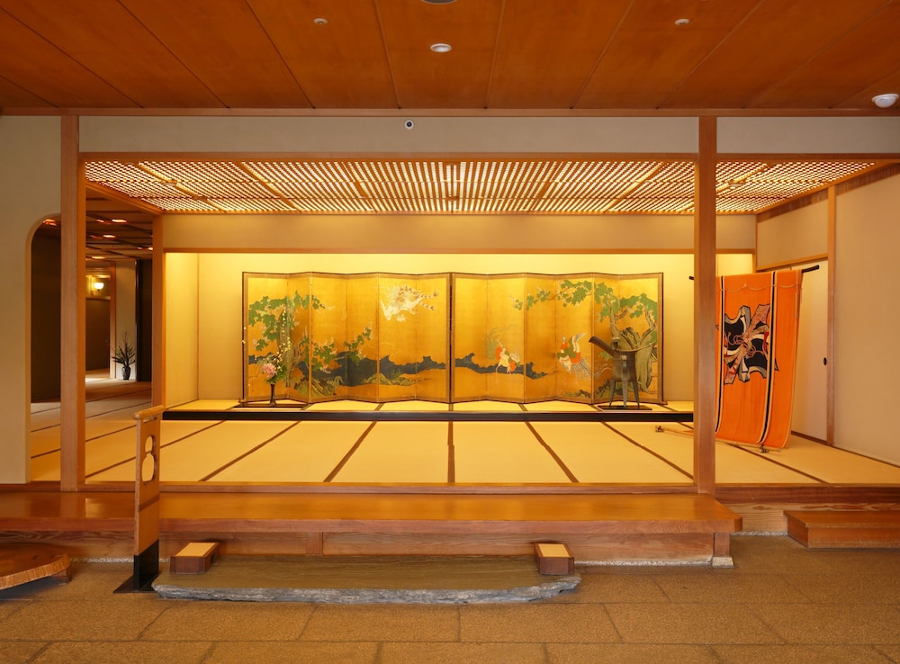 Kinjohro Kanazawa view 2