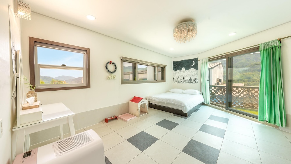 hotel room