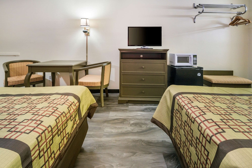 Rodeway Inn Ranger I-20