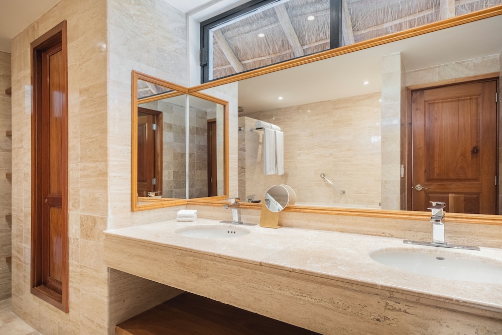 Iberostar Waves Quetzal - Property Image 109