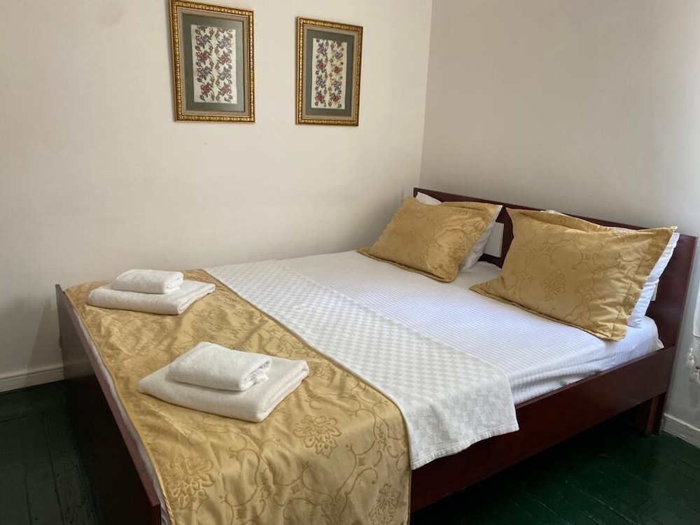 Bozcaada Butik Pansiyon - Image 6