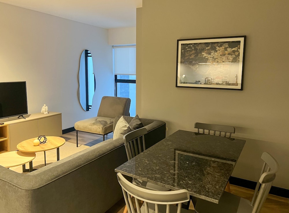 w Brilliant 1BR w Perfect Deco in San Isidro