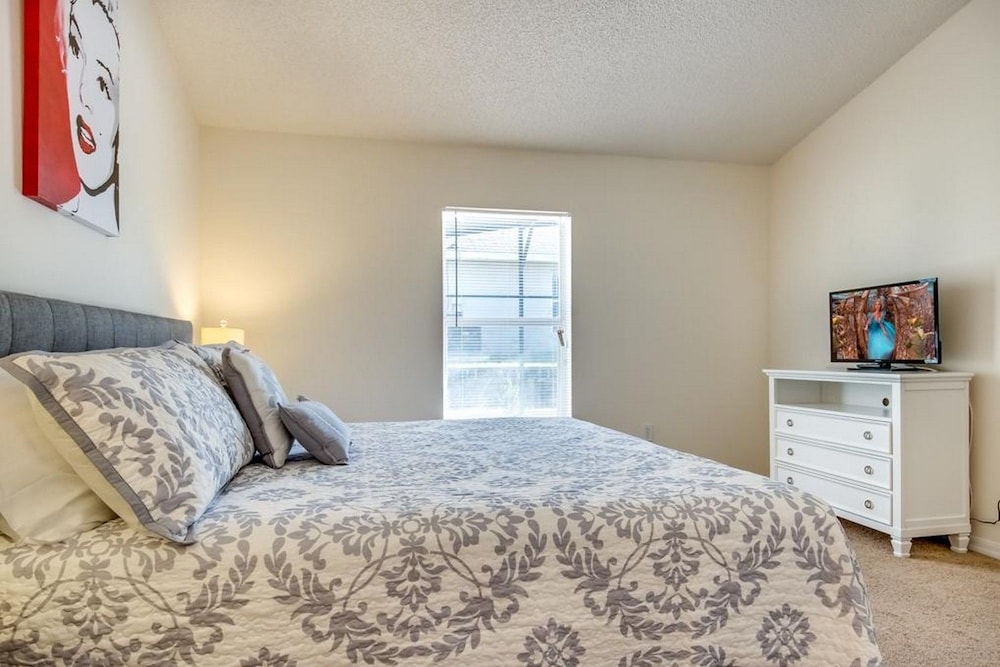 Pine Views House 4 Bedroom - Image 2