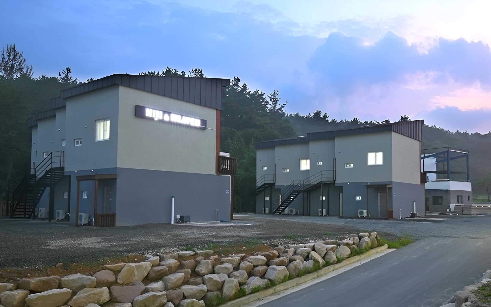 Gyeongju Rainbow of Heaven Pension view 5