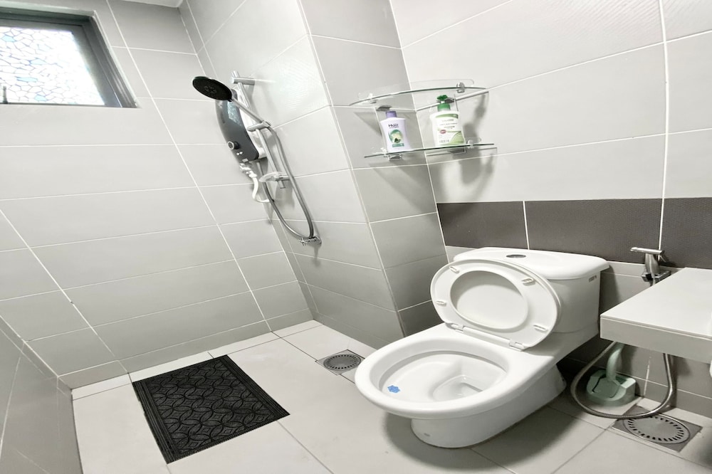 Amerin Residence Mall Apartments