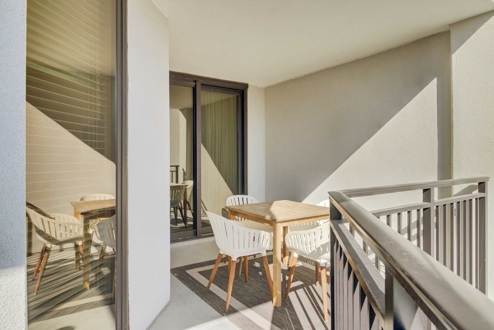 Beachfront, Pool Access, Balcony w/ Oceanview 222 D Shipwatch by Avantstay