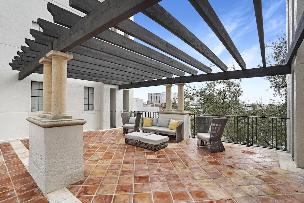 Dharma Home Suites Coral Gables at Gables Grand Plaza, 写真 89