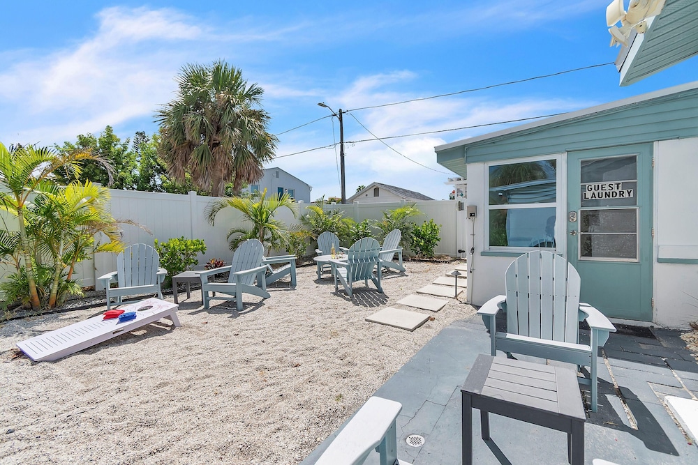 The Bungalows #6